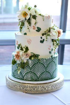 Green & Peach Floral Wedding Cake