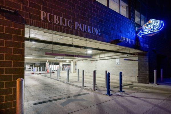 985 High Public Garage Parking