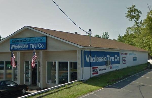 Wholesale Tire Co. is the leading automotive service center for brake pads in Warren, OH.