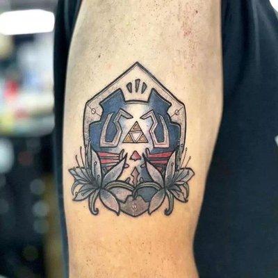 Hylian shield from legend of Zelda by our artist Mika.