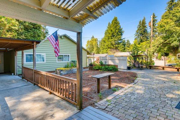 Beautiful outdoor space for residents to enjoy fresh air.