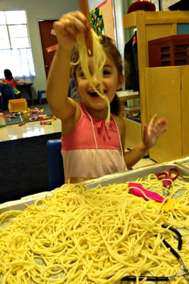 Spaghetti ~Sensory Play