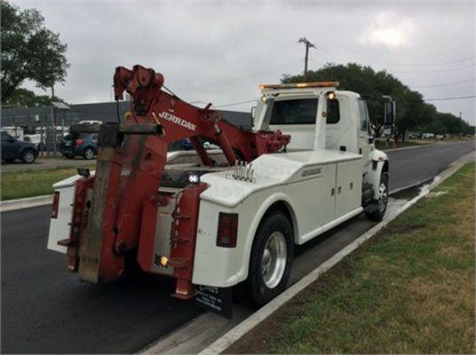 Medium-duty Towing