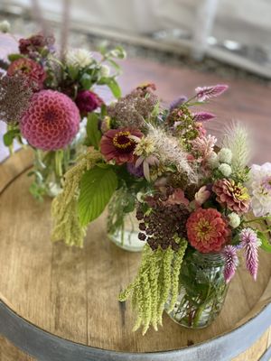 Cocktail table and small atmospheric event florals.