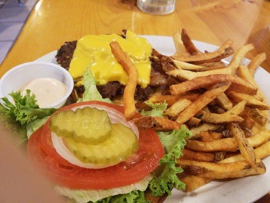 Great burgers and brisket! We drive from Fargo for Zach's food!