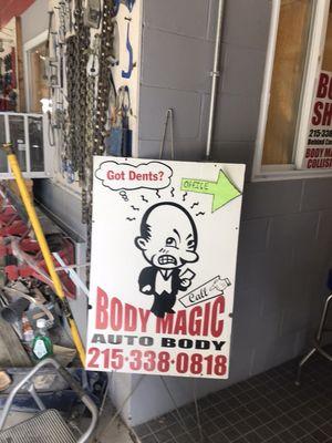 GOT DENTS???   CALL BODY MAGIC!!! (215)338-0818