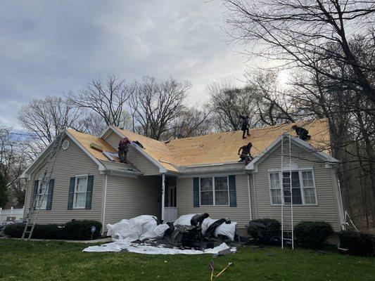 A new roof replacement in South Jersey.