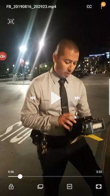 This is a screenshot of the video. I asked him why are you writing me a ticket and he had no reply.