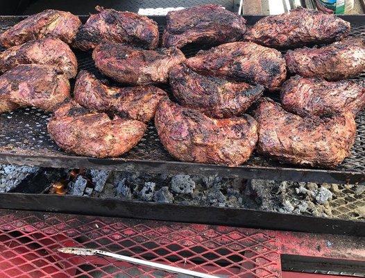 Delicious tri tip on oak wood