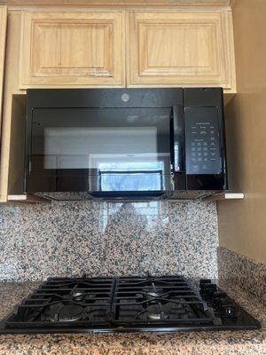 Microwave + Cooktop Installation #ApplianceInstallation #CooktopInstallation #MicrowaveInstallation #SanJoseApplianceInstallation