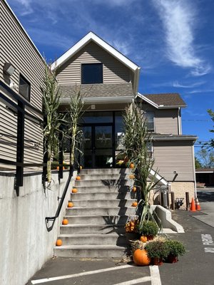 Adorable Autumn entrance.