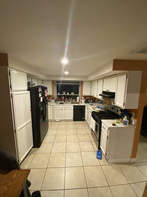 A before photo of a kitchen