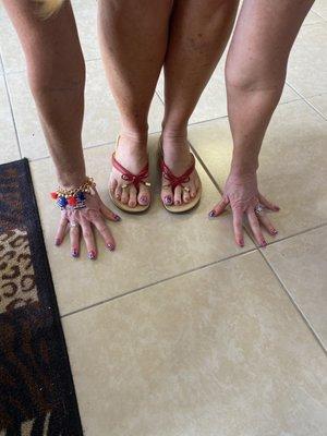 4th July nails and feet