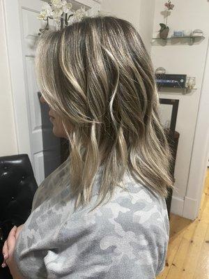 Rich brunette base with bright blonde lived in teasylights