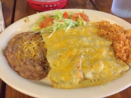 Green sauce chicken enchiladas