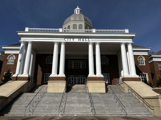 View of the outside of Roswell City Hall.