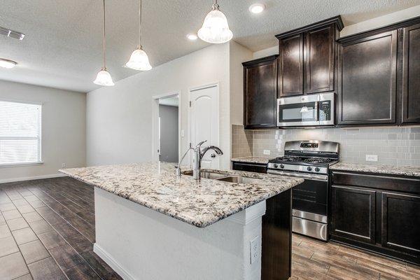 Kitchen Before Staging