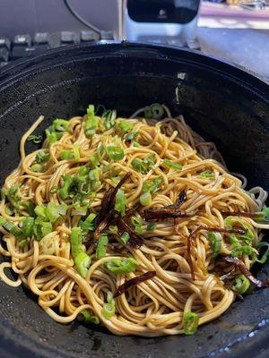 Shanghai soy sauce mix noodle