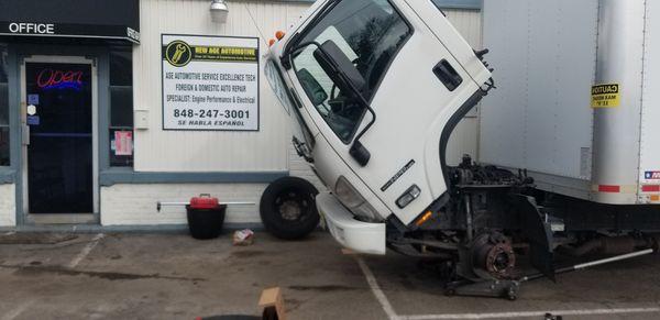 We provide all basic services and maintenance on box trucks. Bring your fleet in for a discounted price package!