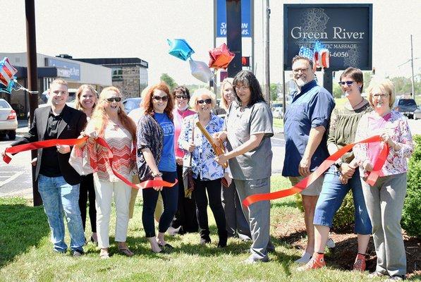 Ribbon Cutting  with Campbellsville Taylor COunty Chamber of Commerce