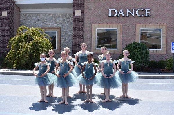 dance class outdoors