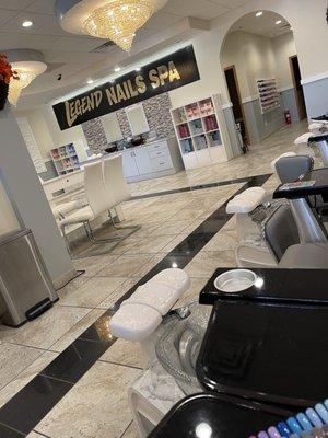 Legend Nails Spa