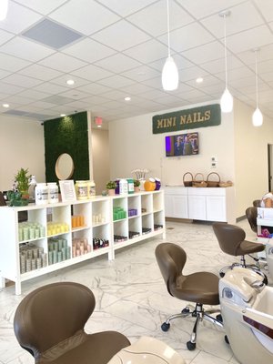 Mini Nail Salon