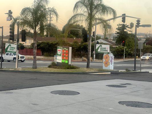 Sinclair gas station