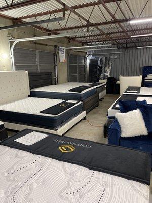 DallasDiscountMattress.com warehouse mattress store