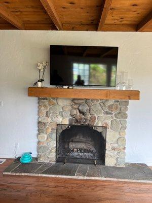 Flat screen Tv over fireplace