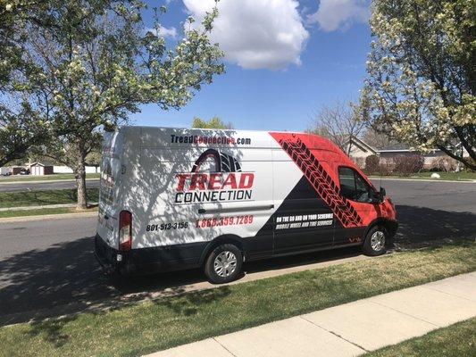 Tread Connection Mobile Tire Service van.