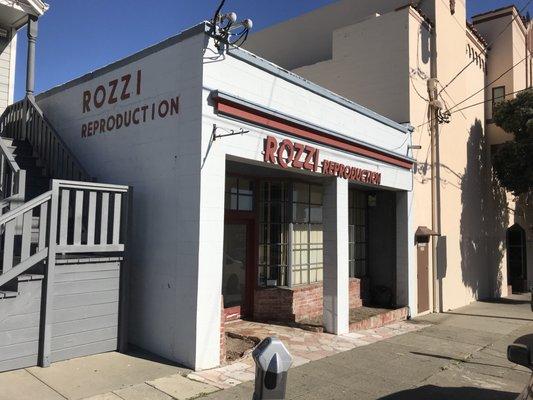 Rozzi Reproduction & Supply