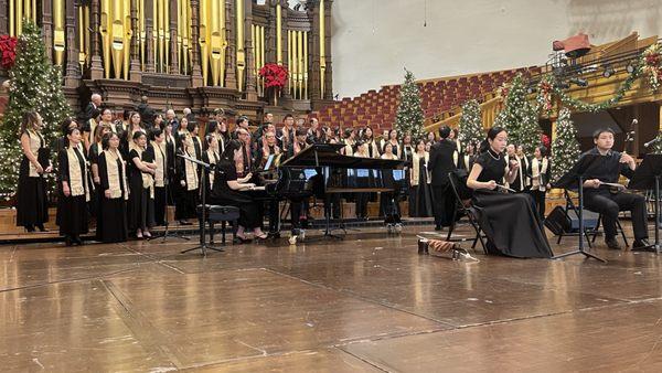 Salt Lake City Chinese choir.