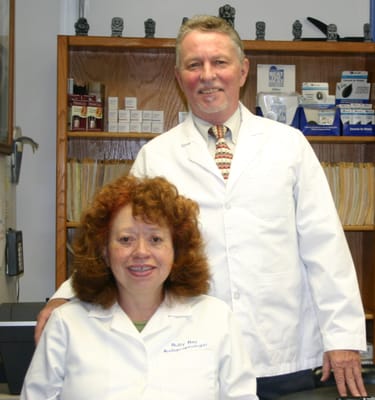 Ruby Rey, Audioprosthologist
Robert Salvesen, Audioprosthologist