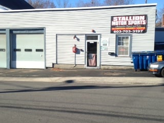 this a pic of the new shop in the front of the building