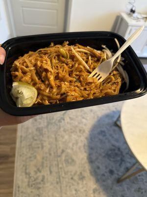 Pad Thai with chicken