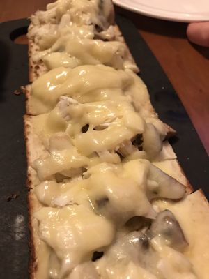 Crab and mushroom flatbread