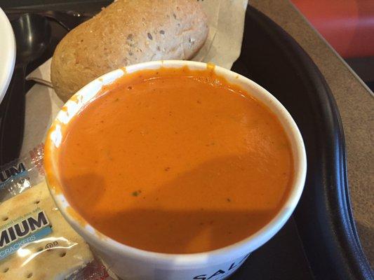 Homestyle tomato soup. Tasty but more like vodka tomato sauce.