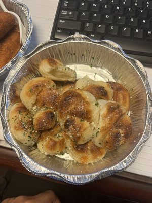 Garlic knots