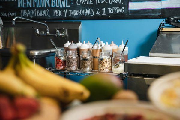 Fresh Toppings, fruit delivered daily, Açaí made on premises.