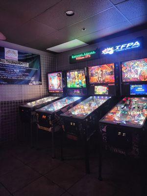 Well maintained Pinball Machines!