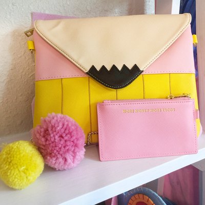 Clutch This bags and accessories