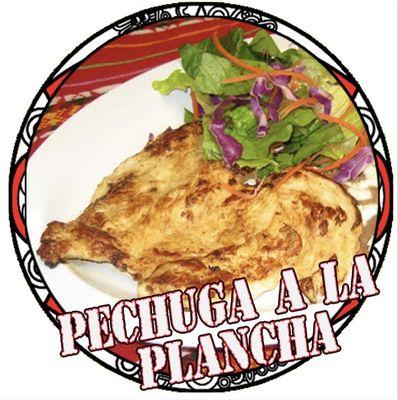 Pechuga de pollo con ensalada , arroz y frijoles