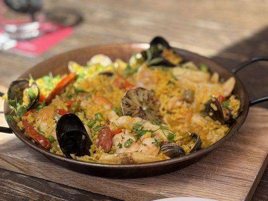 Seafood Paella (share size)