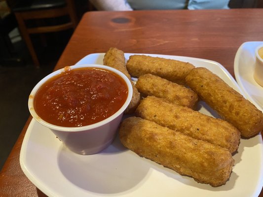 Mozzarella Sticks