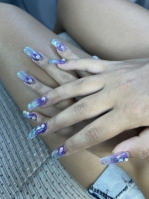 Butterfly nails