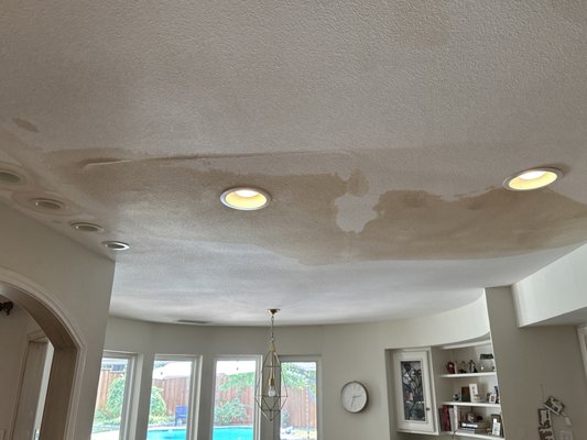 Water leak damage in ceiling