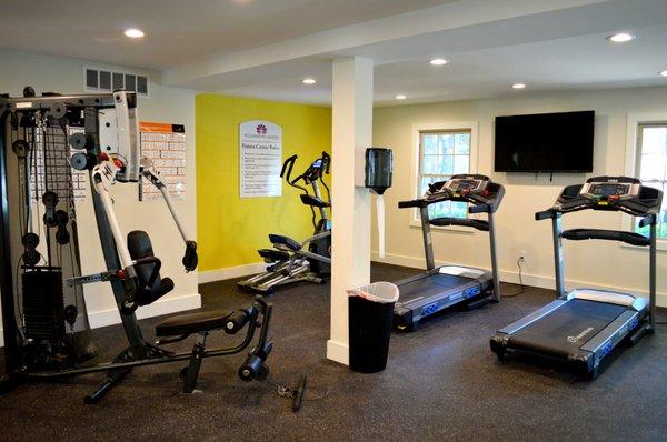 Williamsburg Manor Apartment Leasing and Fitness Center Remodel