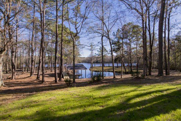 $1.6 MILLION WATERFRONT ESTATE FOR SALE IN ALABAMA.