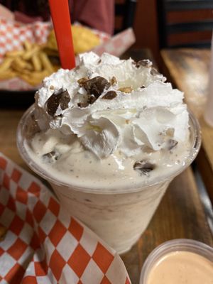 Shakes were decent. Liked the Reese's